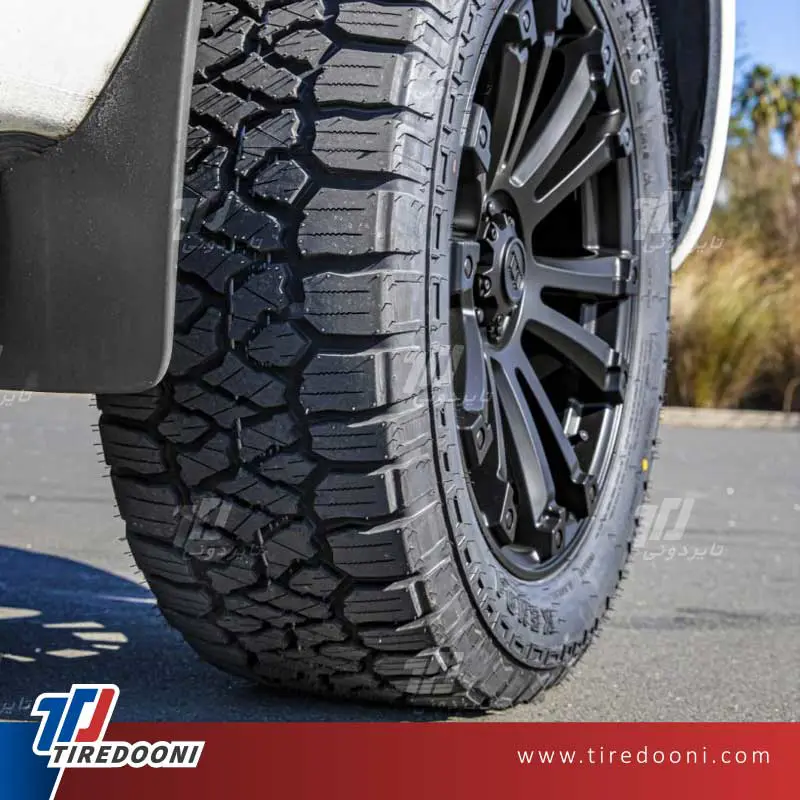 لاستیک خودرو کندا سایز 265/65R17 مدل گل KR628
